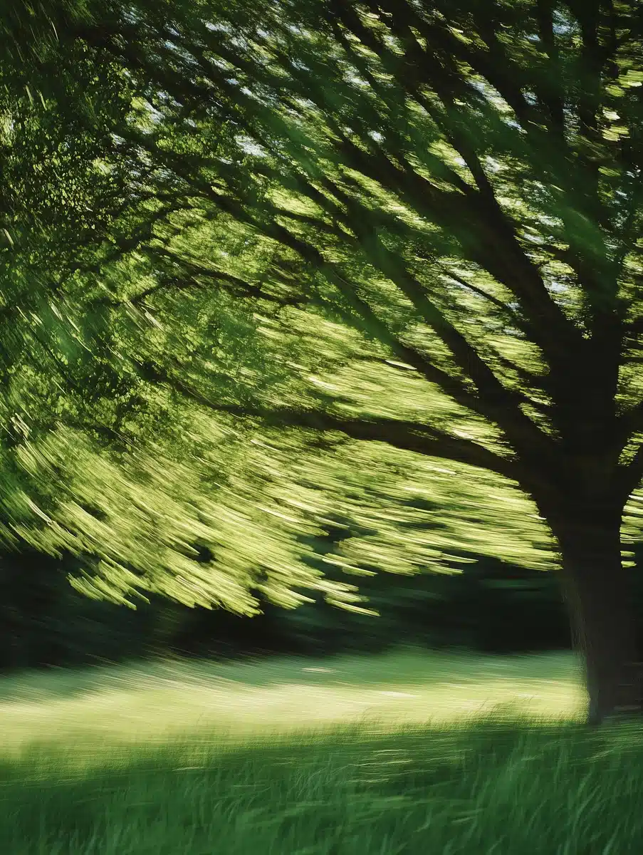 Retro Tree in Wind Midjourney提示词