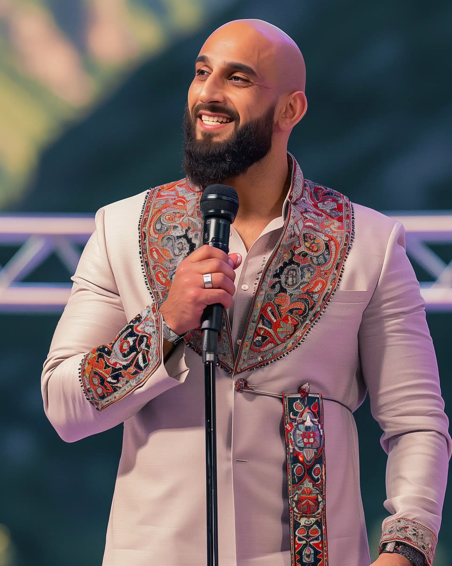 Cinematic Ring Announcer Pakistan Midjourney提示词