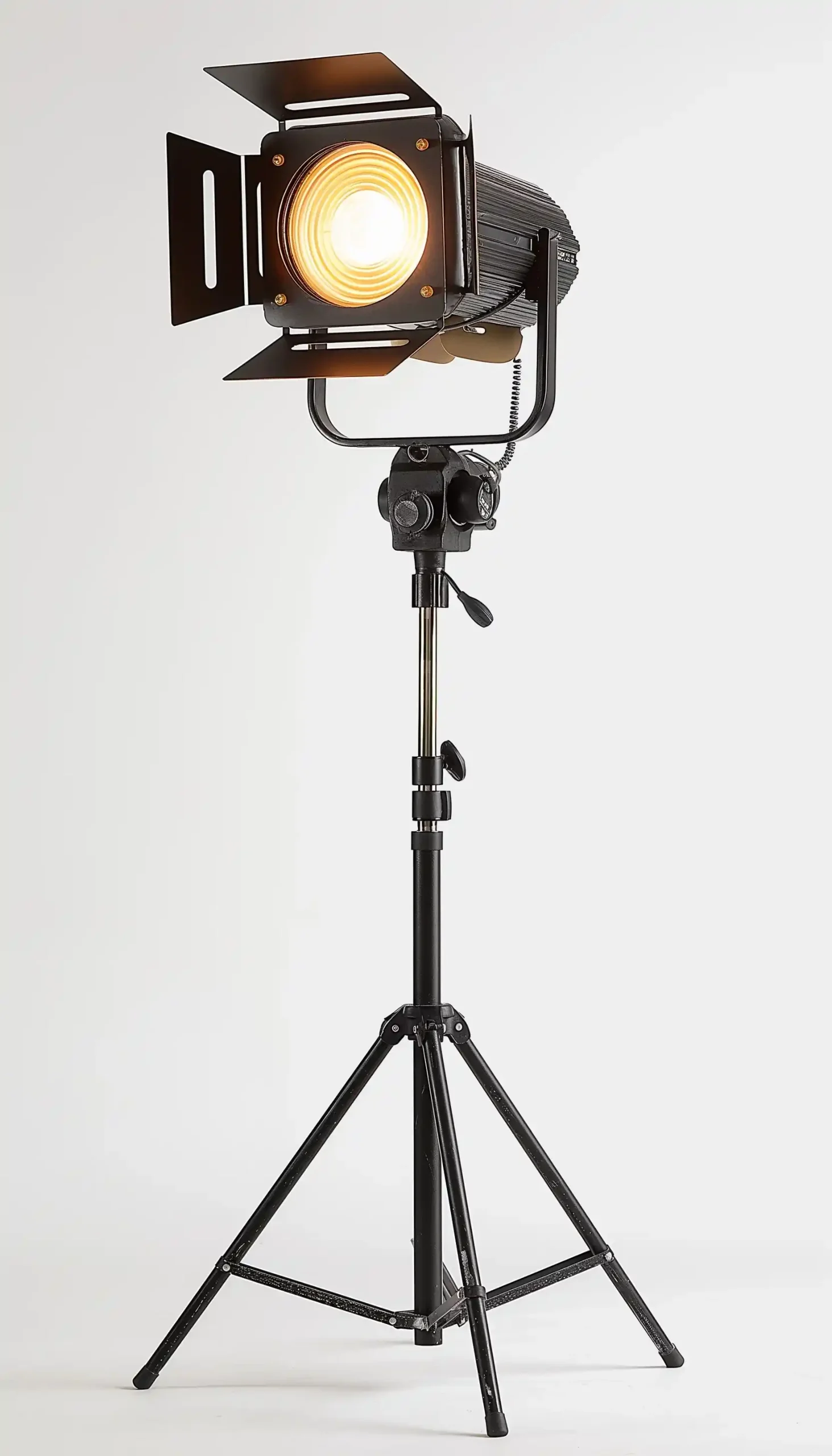 Chinese Film Light Stand Midjourney提示词